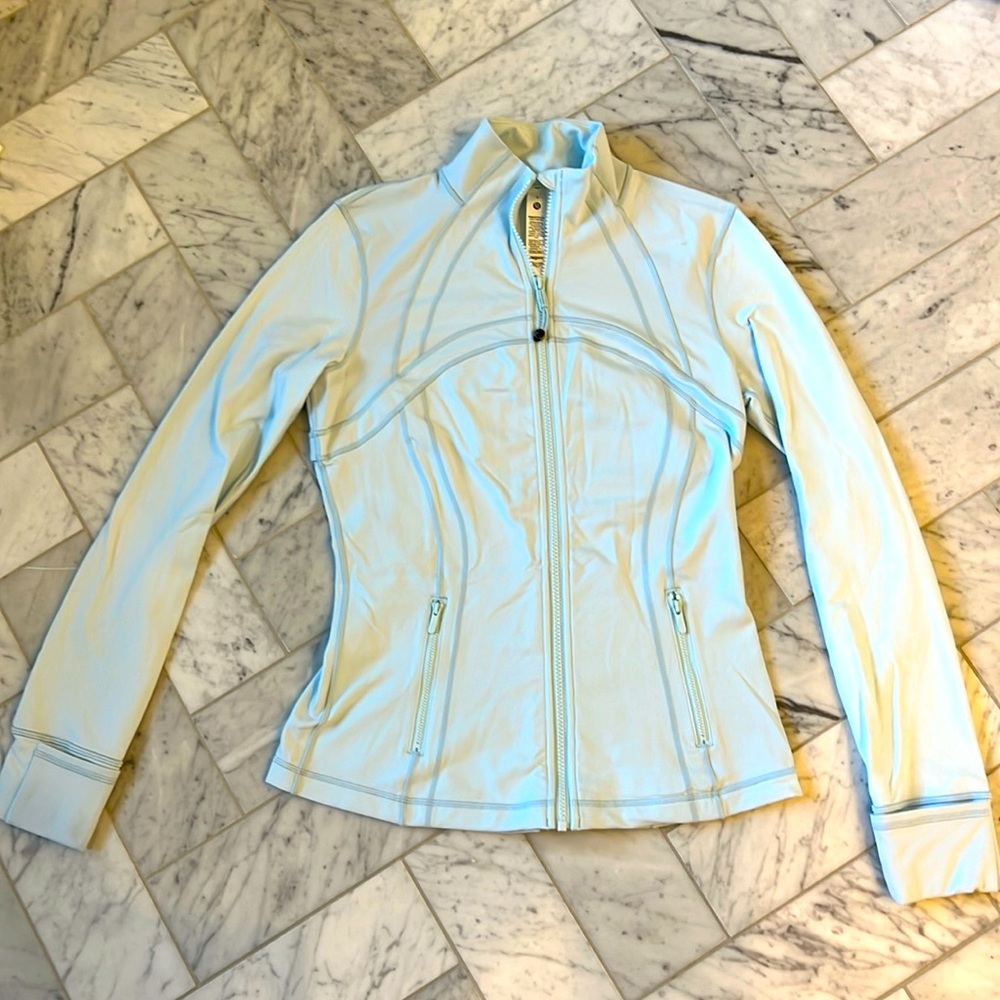 Lululemon Define Jacket - Size 8- Light Blue